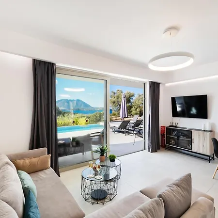 Kristi By Vintage Travel Villa