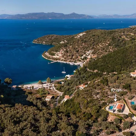 Kristi By Vintage Travel * Spartokhórion