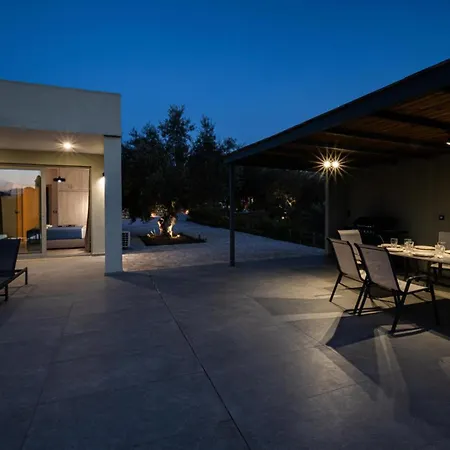 Villa Kristi By Vintage Travel