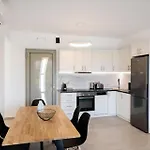 Villa Kristi By Vintage Travel *